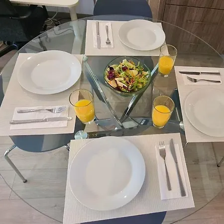 Downtown Retreat Feriehus Limassol