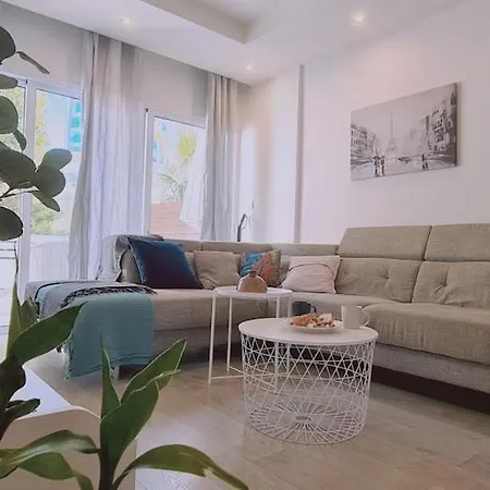 Feriehus Downtown Retreat Limassol
