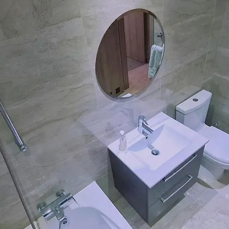 Downtown Retreat Feriehus Limassol